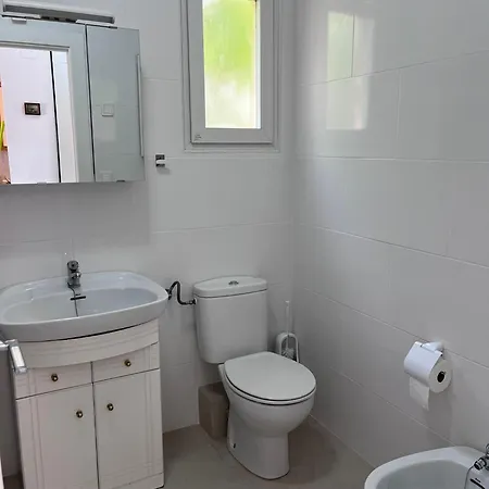 Fraesch Duplex Med Havsutsikt Nyaraló