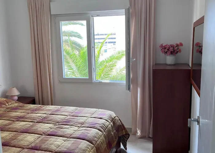 Fraesch Duplex Med Havsutsikt تورّيفيِخا