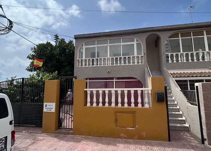 Fraesch Duplex Med Havsutsikt بيت للعطل تورّيفيِخا